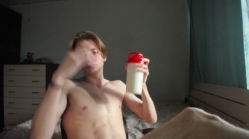 Milkiwy  30-10-2021 video submissive